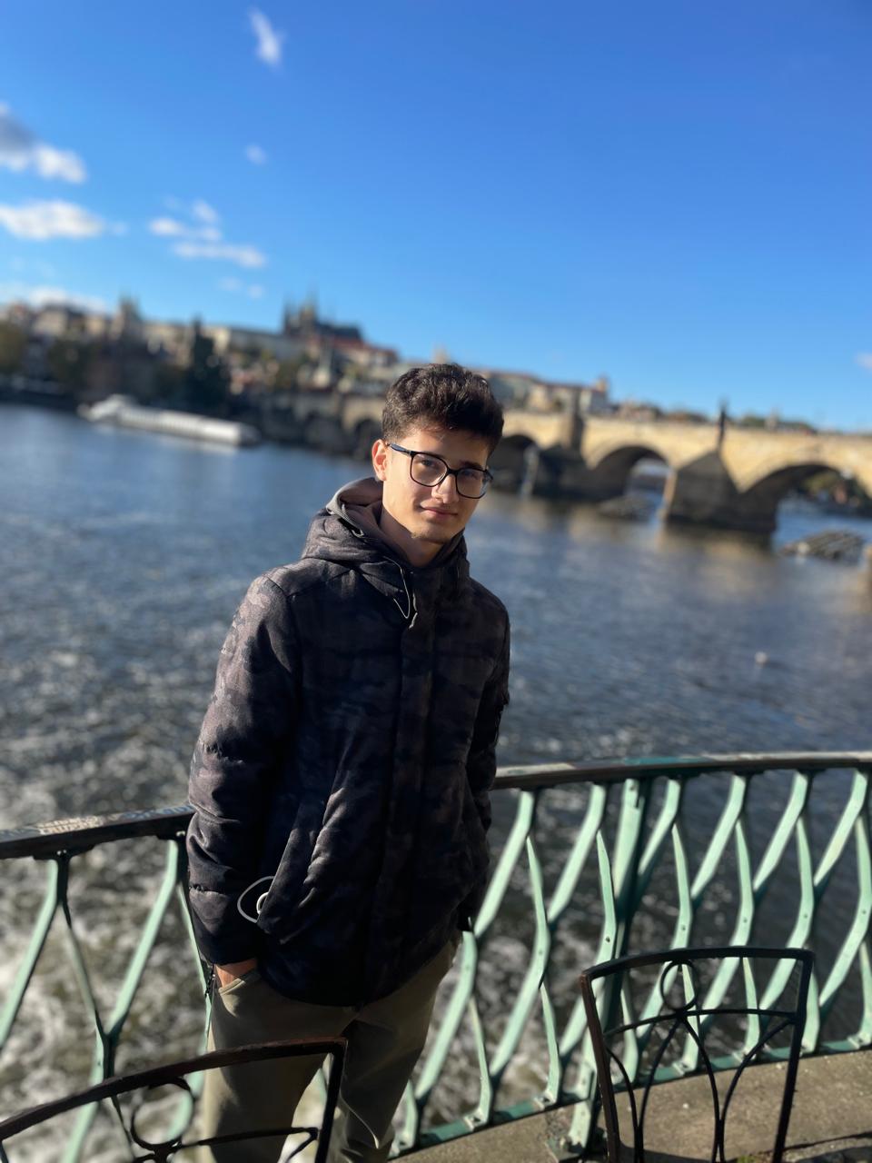 Kamil Rahimli — 3D & Visual Design